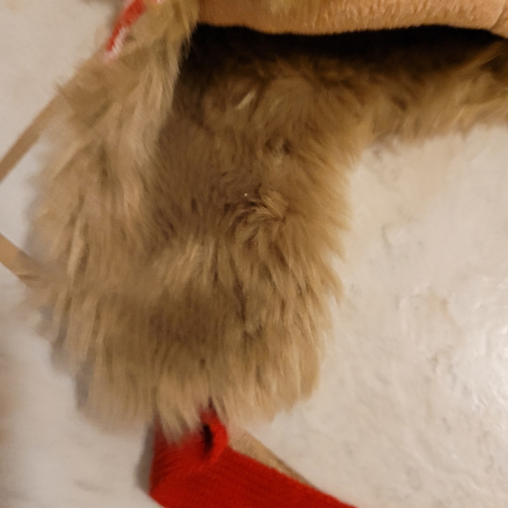 Winter hat - Picture 4 of 6